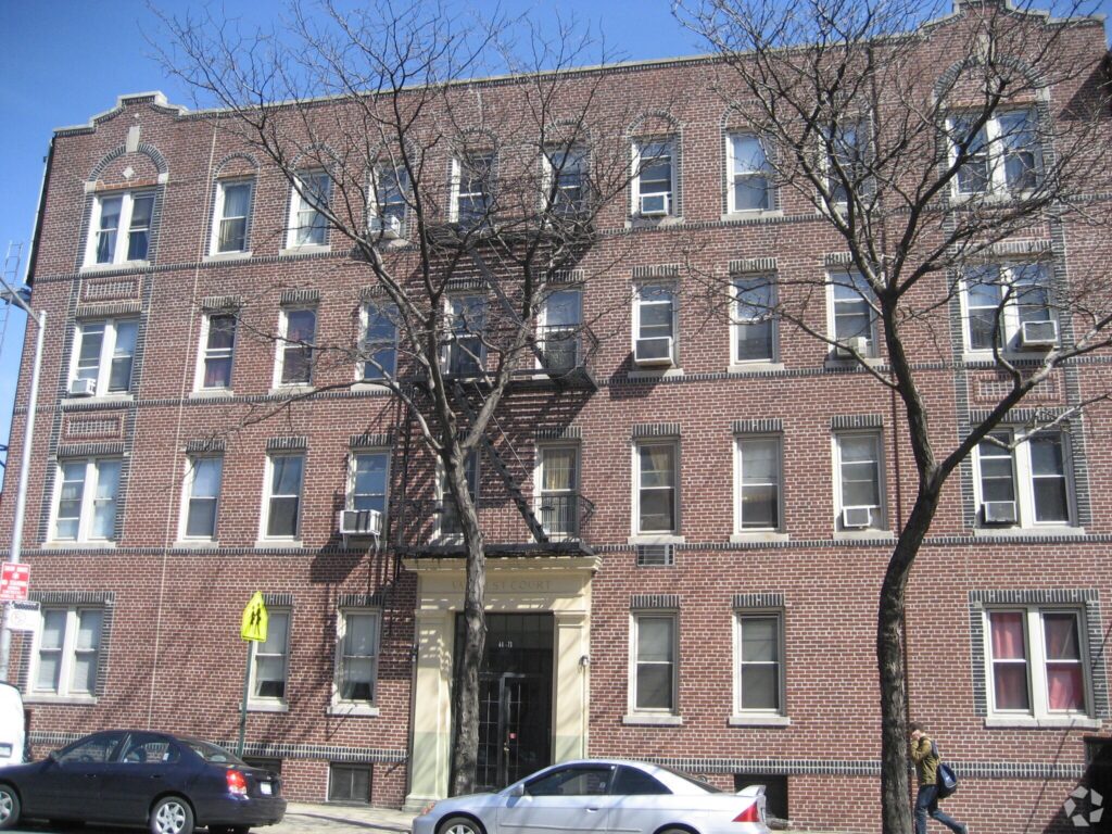 44-73 21st Street multifamily property in Long Island City, Queens